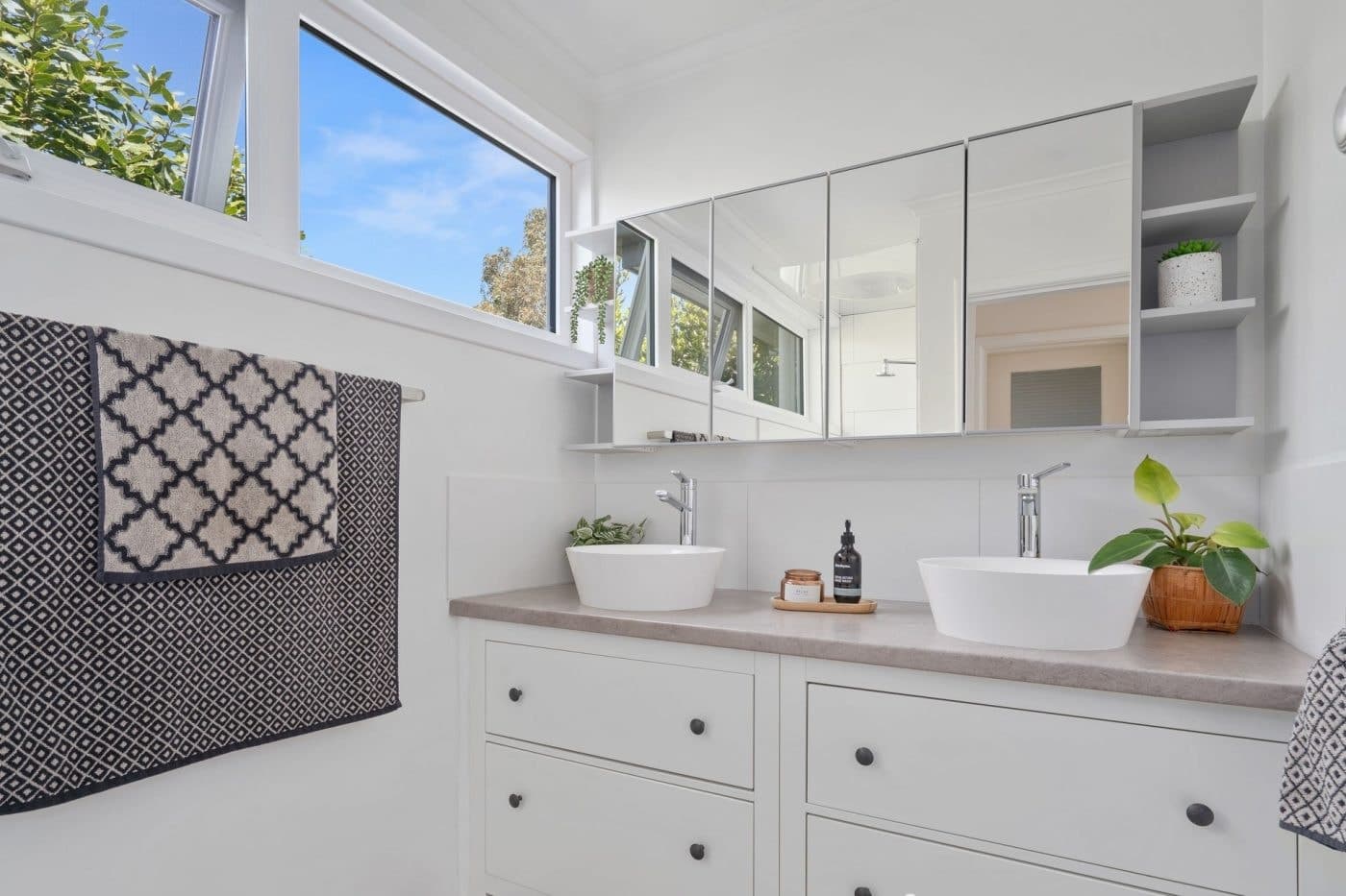 66 Mount Stuart Road, Mount Stuart - Thumbnail 7