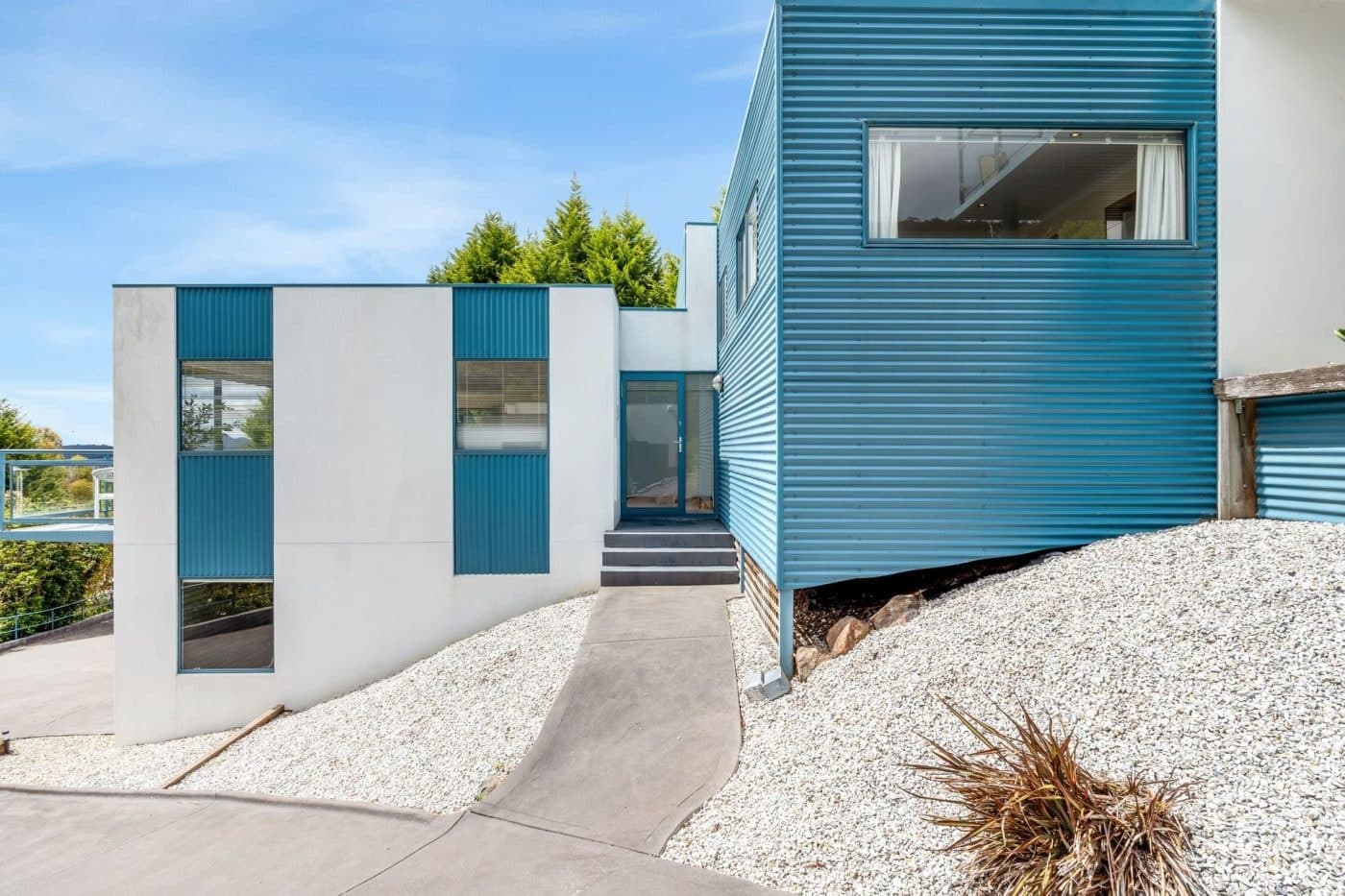1/14 Dalkeith Court, Sandy Bay - Thumbnail 2