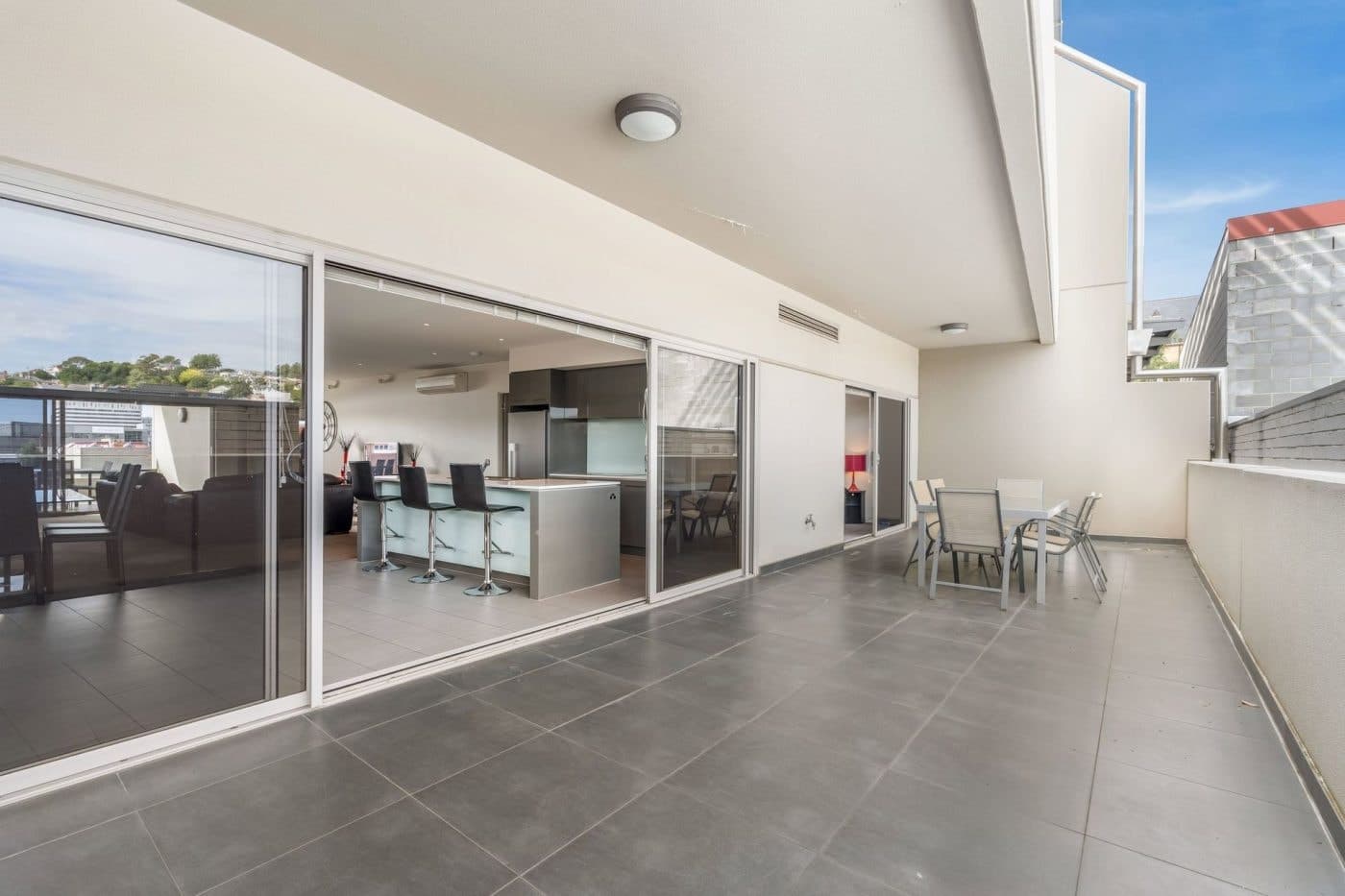 4/191 Harrington Street, Hobart - Thumbnail 2