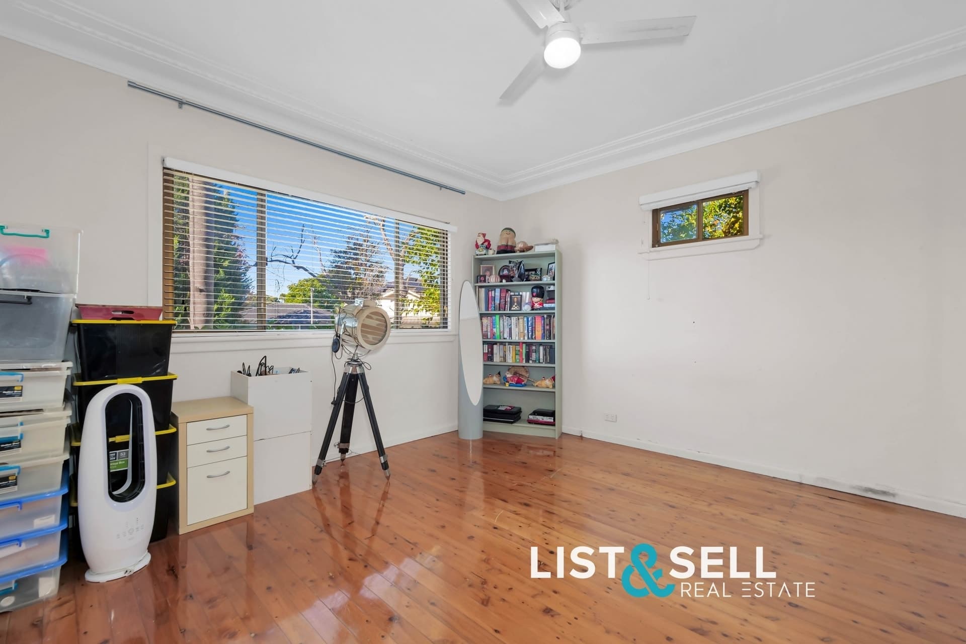 8 Wattle Avenue, Macquarie Fields, NSW 2564, Macquarie Fields - Thumbnail 4