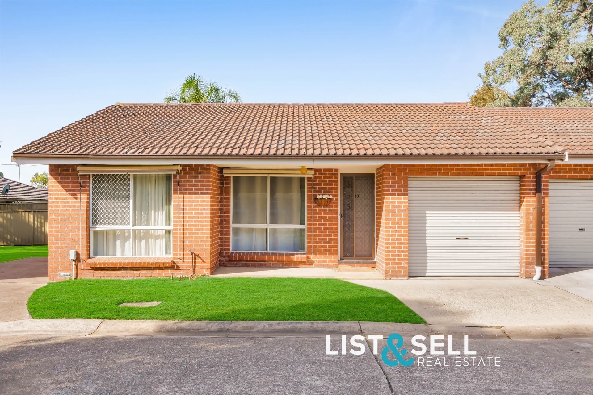 10/6-8 Second Avenue, Macquarie Fields, NSW 2564, Macquarie Fields - Image 1