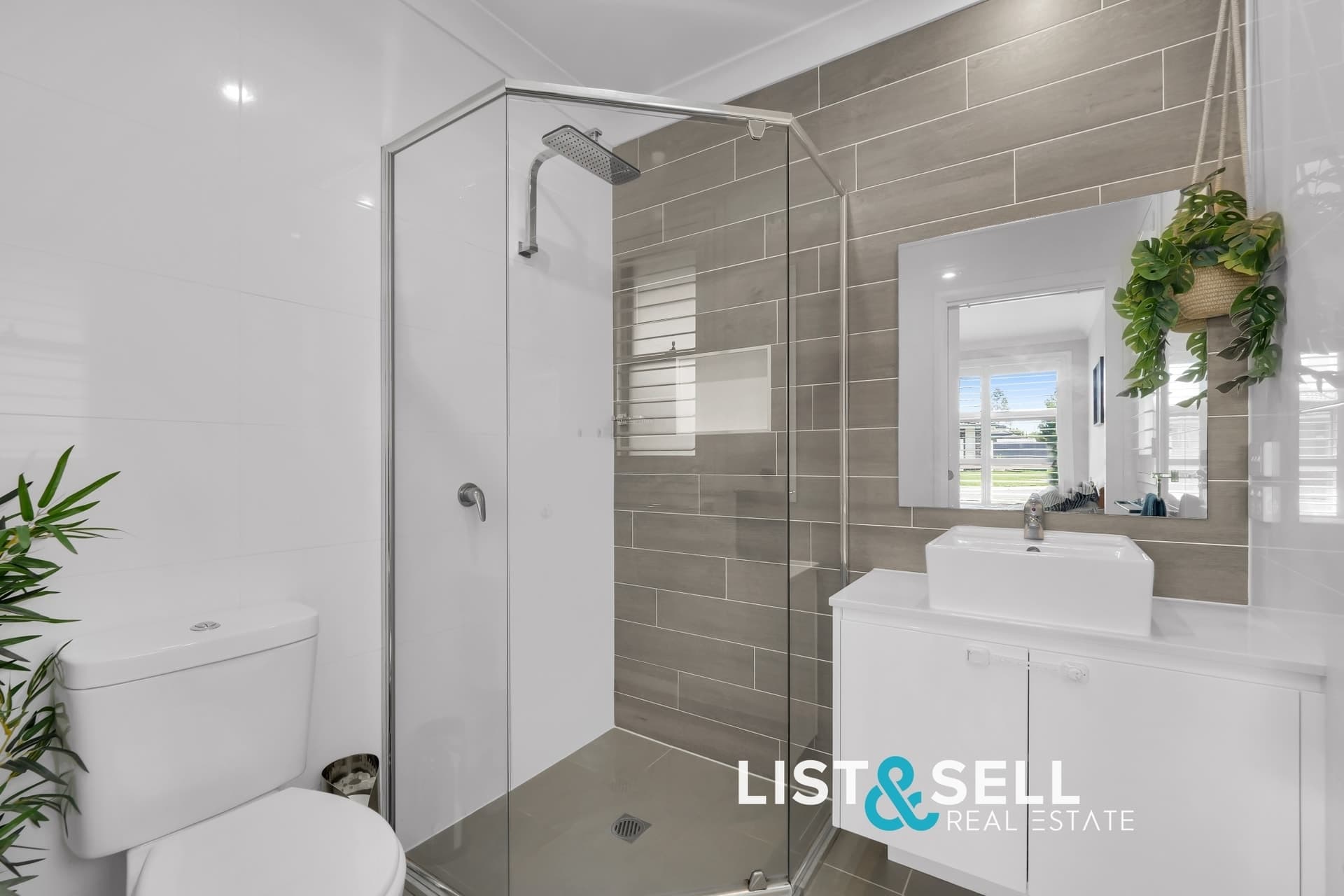 17 Lowan Street, Spring Farm, NSW 2570, Spring Farm - Thumbnail 5