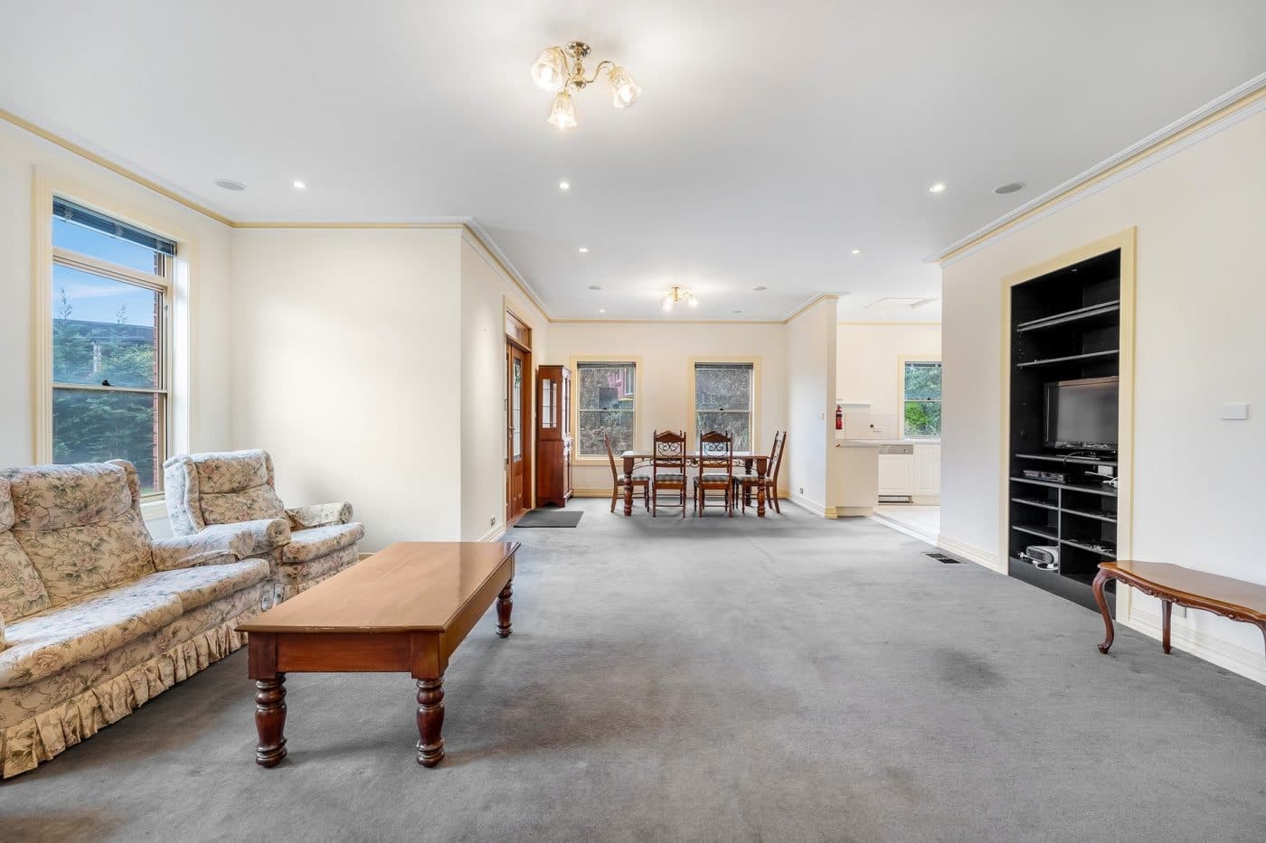 17-19 Grayling Avenue, South Hobart - Thumbnail 4