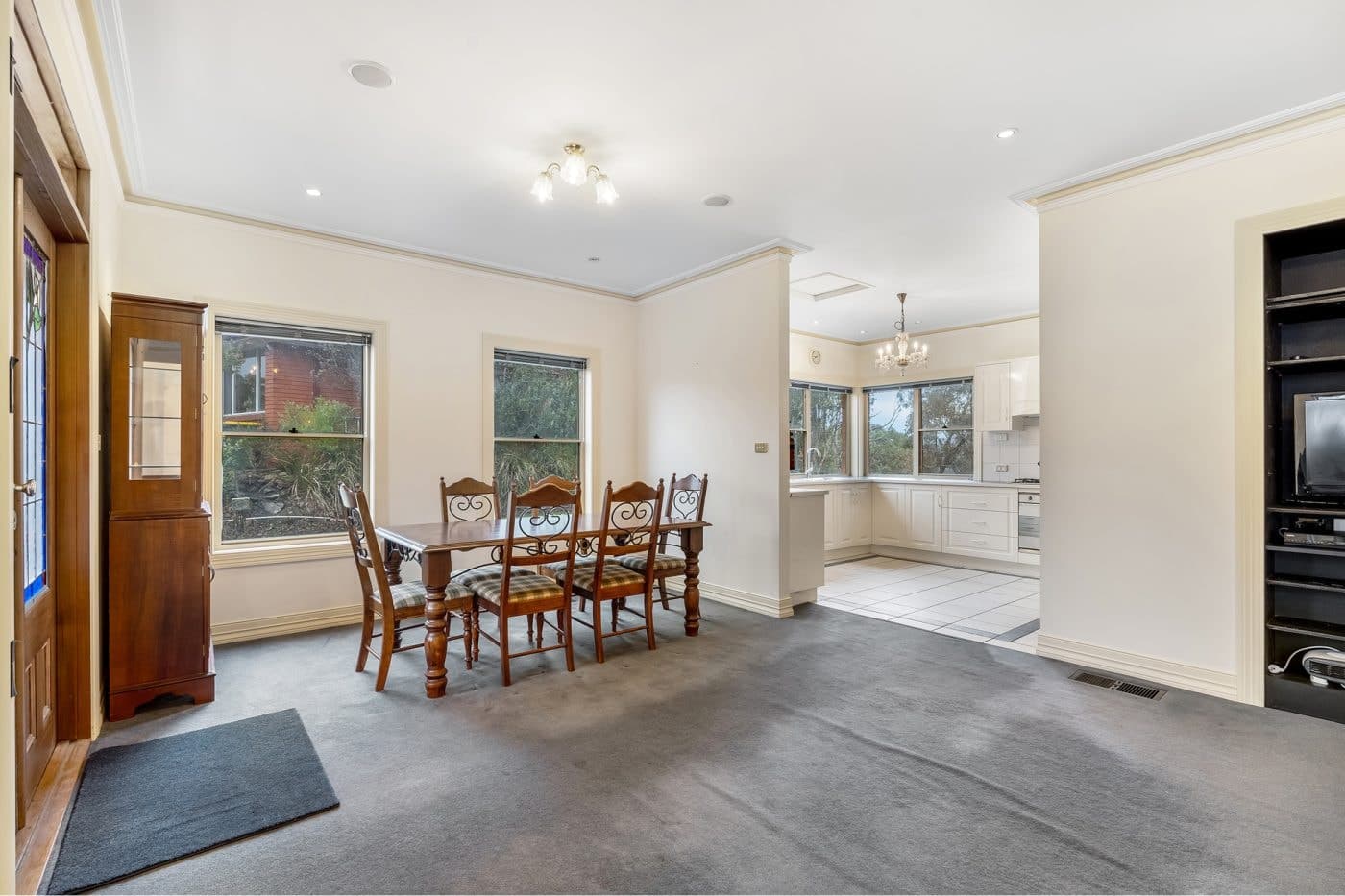 17-19 Grayling Avenue, South Hobart - Thumbnail 8