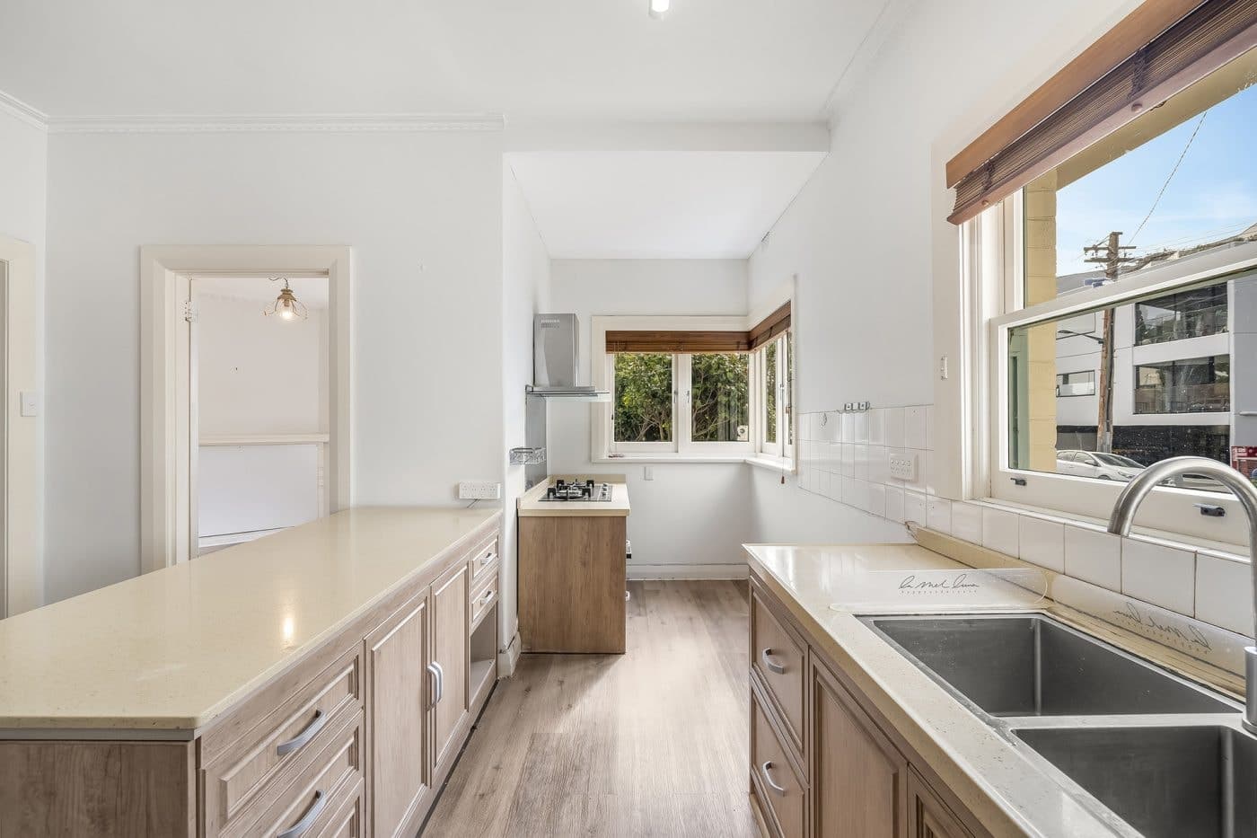 5 Derwentwater Avenue, Sandy Bay - Thumbnail 6