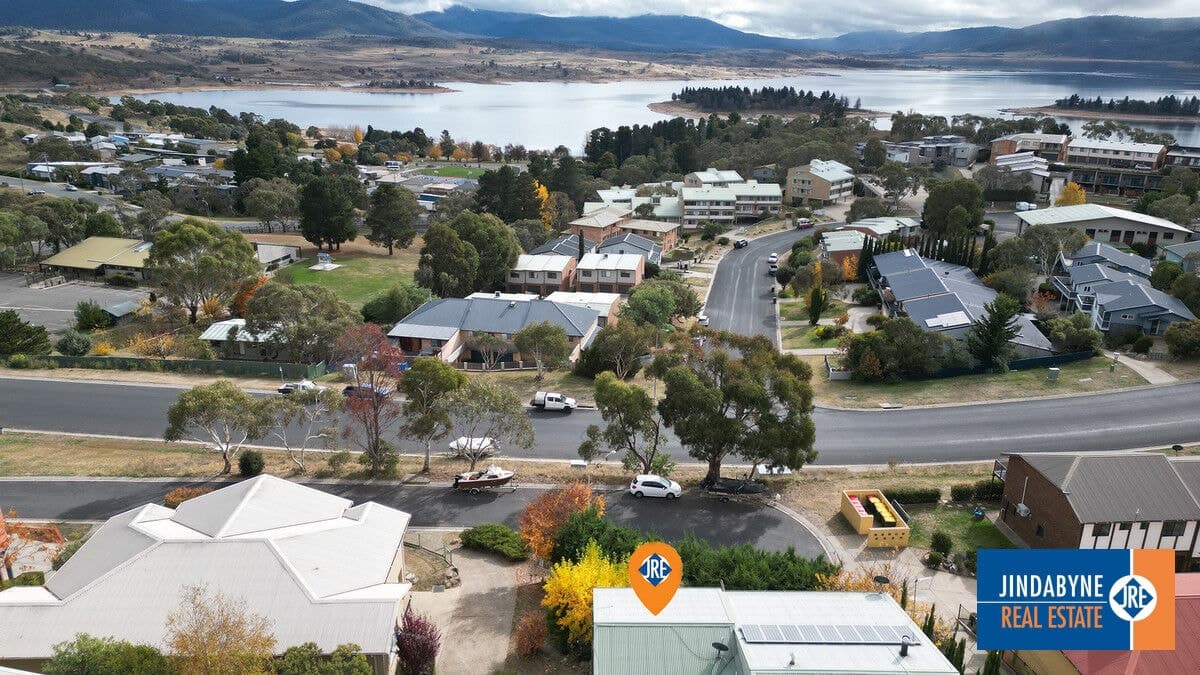 4 / 3 Penders Court, Jindabyne NSW 2627, Jindabyne - Thumbnail 4