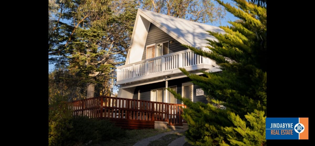 14 Cobbon Crescent, JINDABYNE NSW 2627, Jindabyne - Image 1