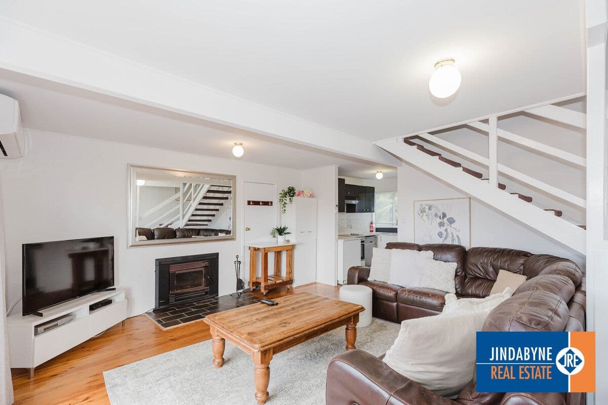 14 Cobbon Crescent, JINDABYNE NSW 2627, Jindabyne - Thumbnail 3