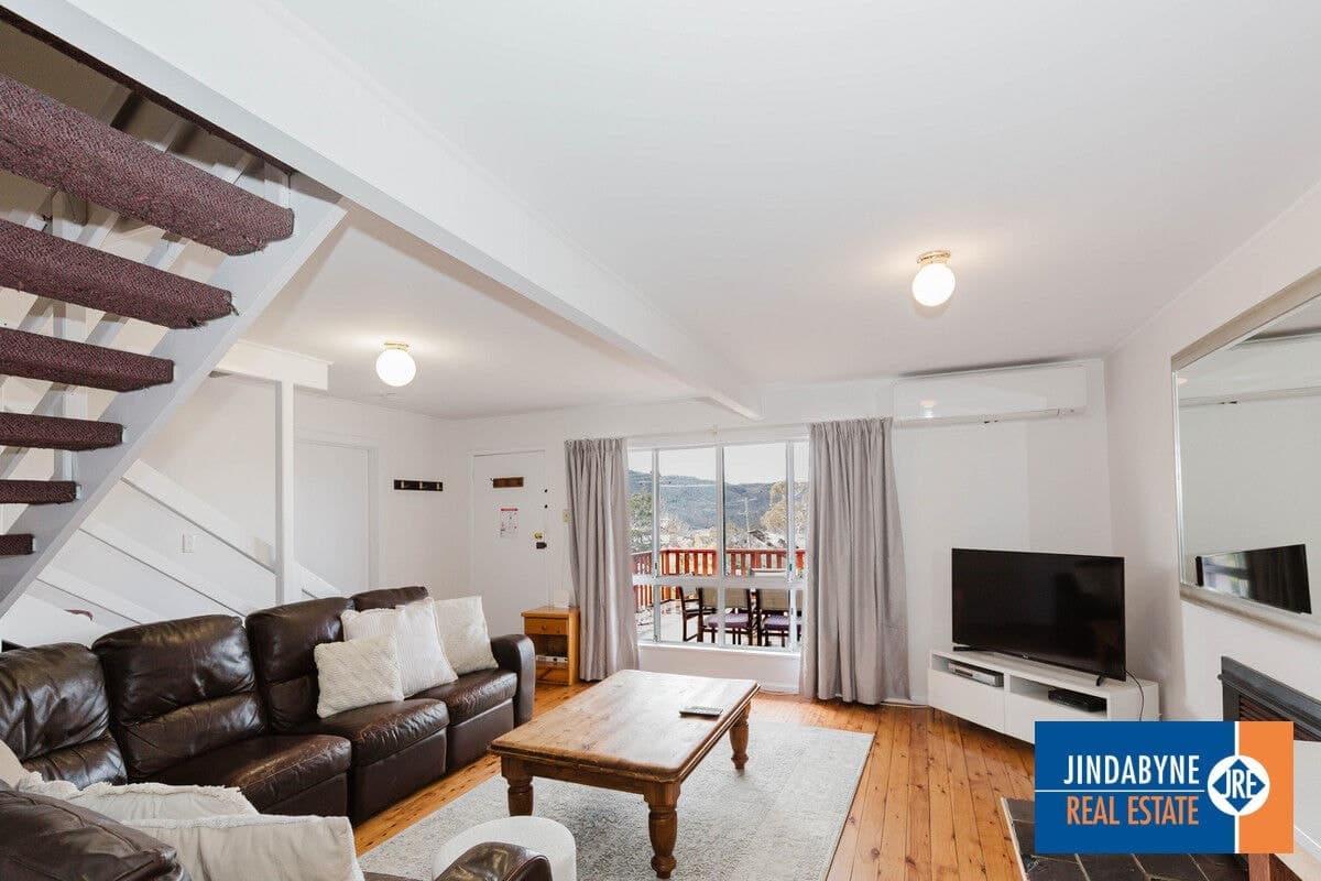 14 Cobbon Crescent, JINDABYNE NSW 2627, Jindabyne - Thumbnail 6