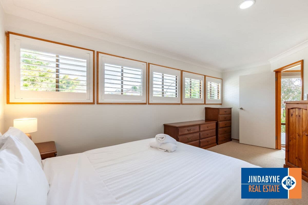 108 Gippsland Street, Jindabyne NSW 2627, Jindabyne - Thumbnail 2