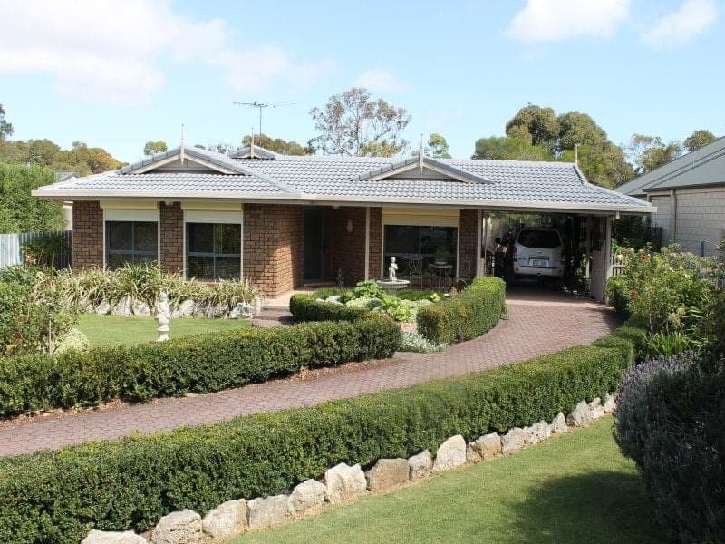 134 Mount Gambier Road MILLICENT SA, Millicent - Image 1