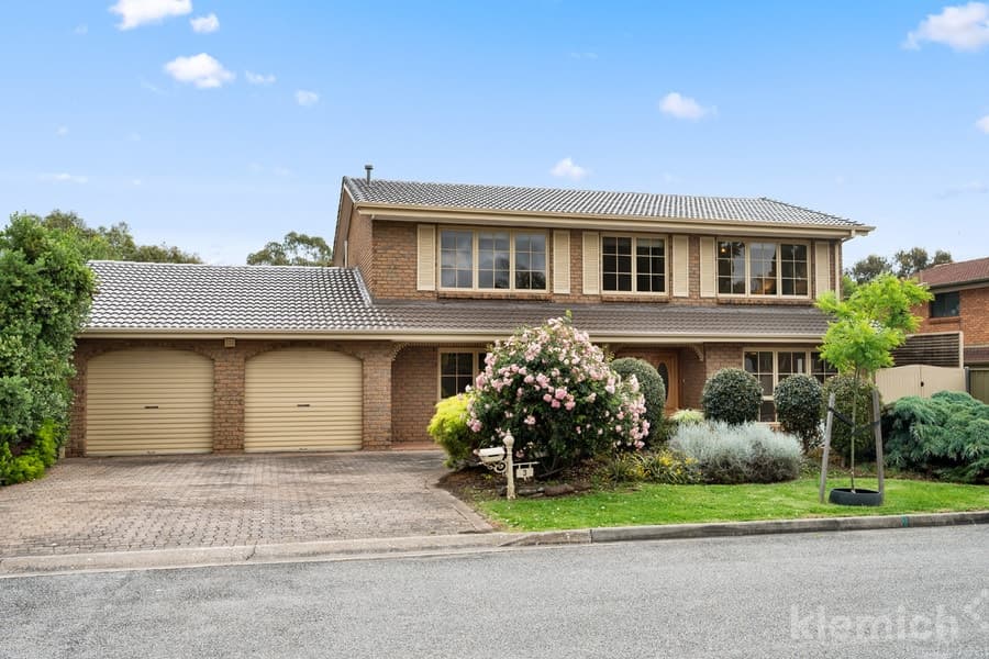3 Fayden Drive, Paradise, Paradise - Image 1