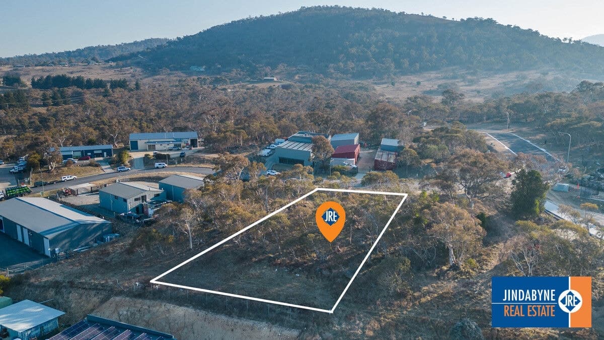 10 Percy Harris Street, Jindabyne NSW 2627, Jindabyne - Image 1