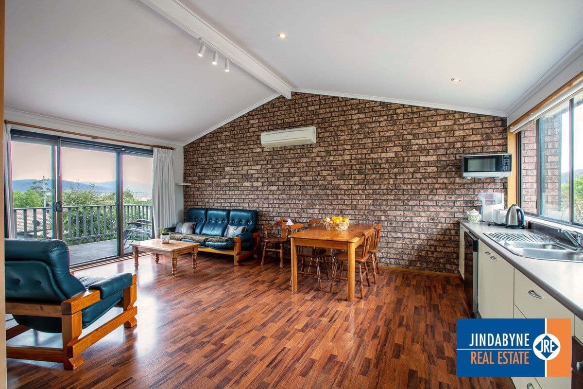 3 / 27 Ingebyra Street, Jindabyne NSW 2627, Jindabyne - Thumbnail 3