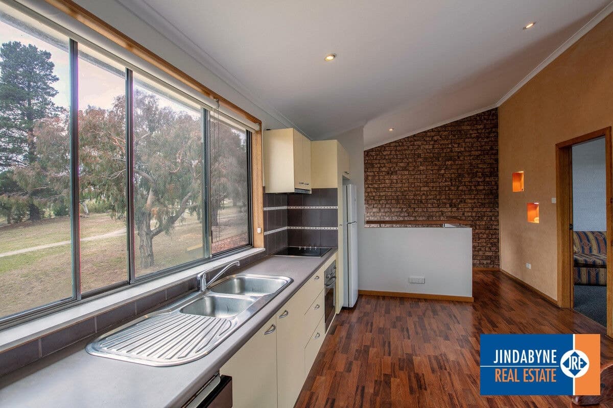 3 / 27 Ingebyra Street, Jindabyne NSW 2627, Jindabyne - Thumbnail 4