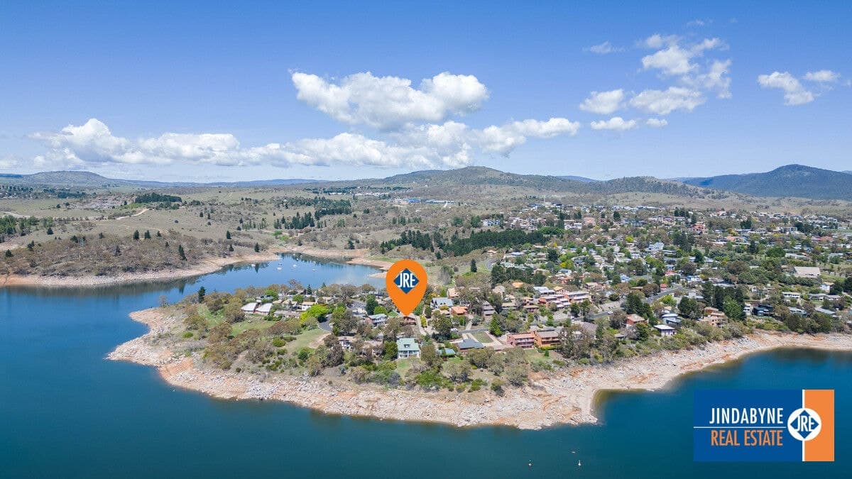 1 / 28 Townsend Street, JINDABYNE NSW 2627, Jindabyne - Thumbnail 2