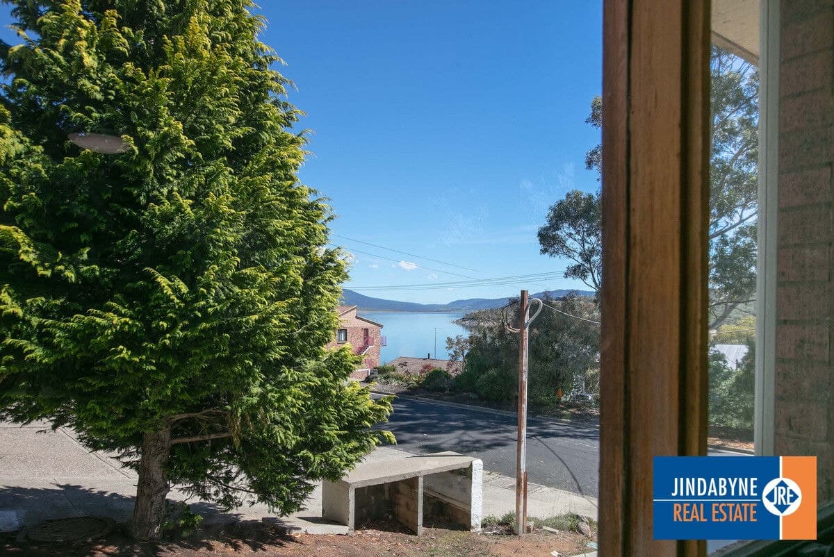 1 / 28 Townsend Street, JINDABYNE NSW 2627, Jindabyne - Thumbnail 3
