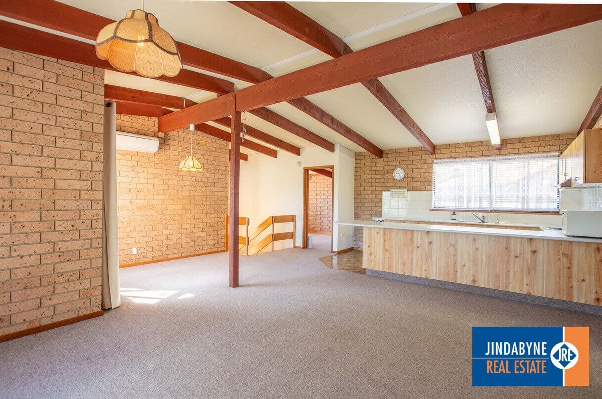 4 / 37 Gippsland Street, Jindabyne NSW 2627, Jindabyne - Image 1