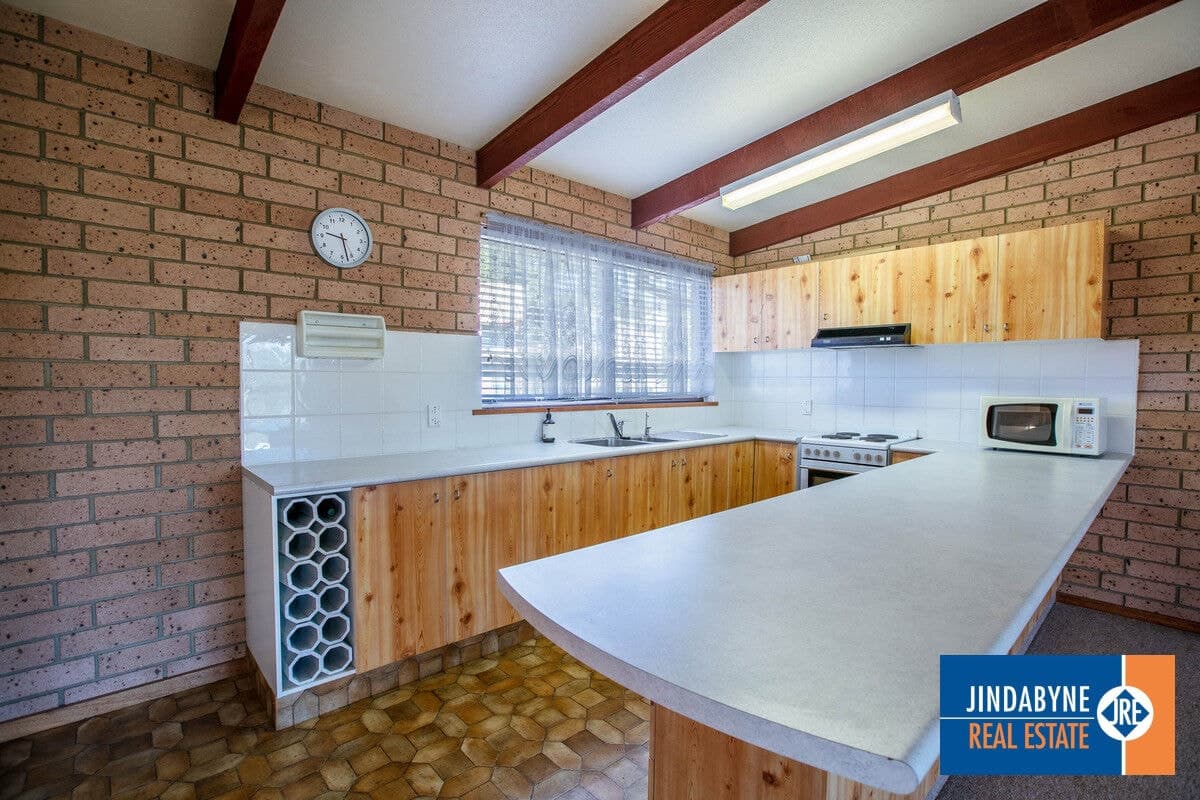 4 / 37 Gippsland Street, Jindabyne NSW 2627, Jindabyne - Thumbnail 3