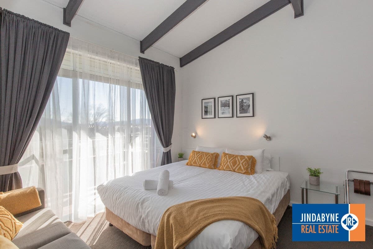23 / 2 Clyde Street, Jindabyne NSW 2627, Jindabyne - Image 1