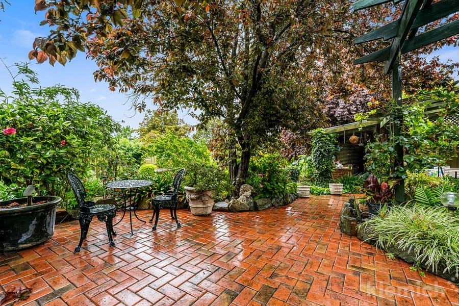 25 Hilltop  Avenue, Ridgehaven, Ridgehaven - Image 1