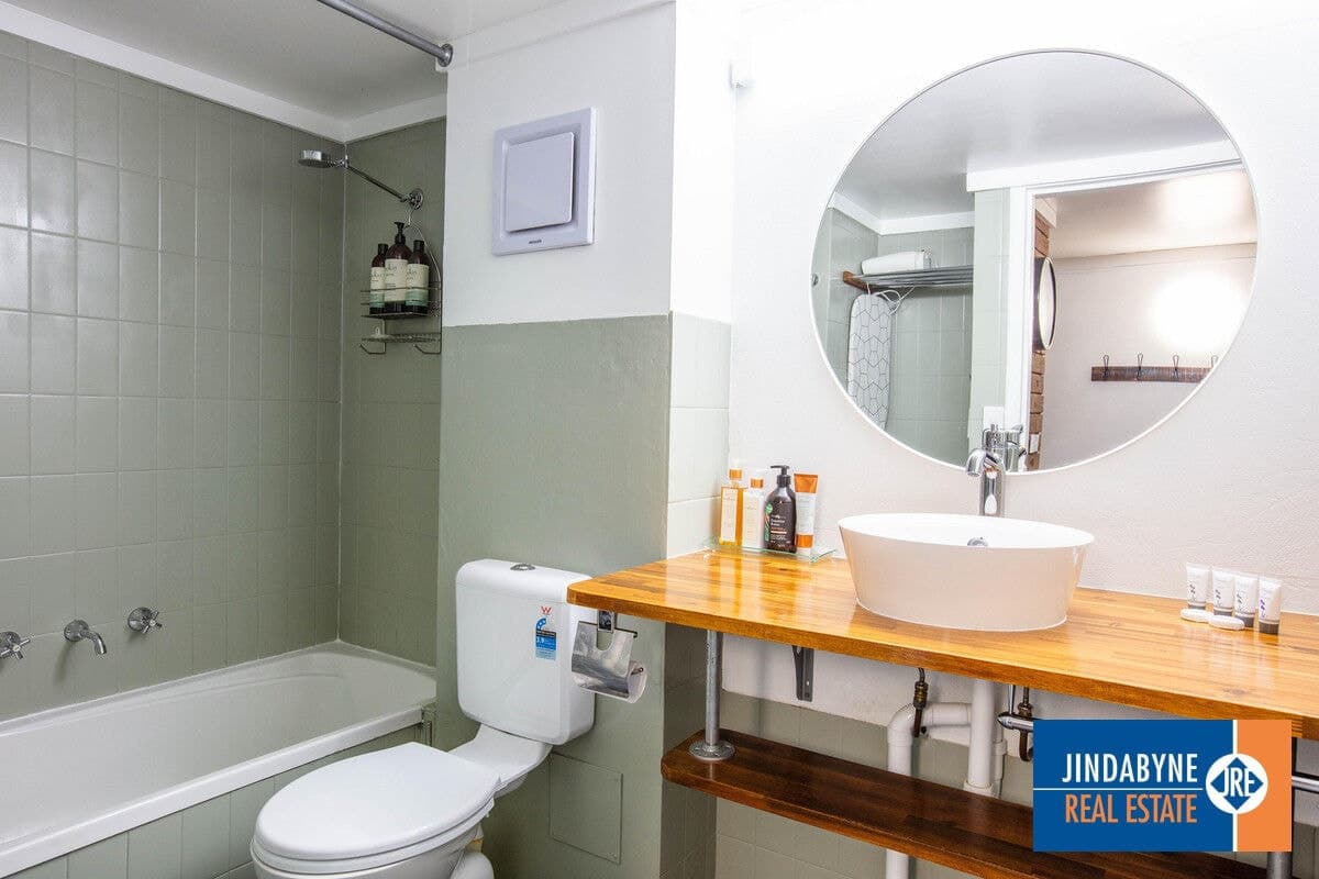 11 / 2 Clyde Street, Jindabyne NSW 2627, Jindabyne - Thumbnail 7
