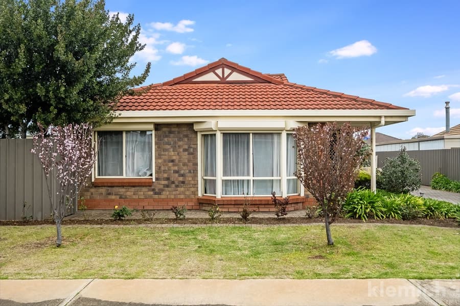 1/19 Russ Avenue, Seaton, Seaton - Image 1