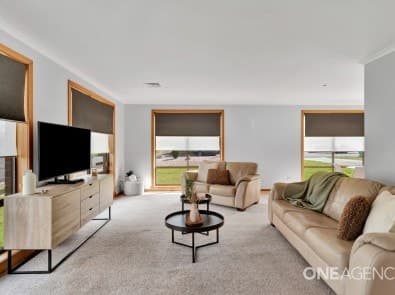 10 Fagan Drive, Downlands, Downlands - Thumbnail 2