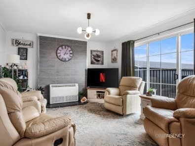44 Grenville Street, Acton, Acton - Thumbnail 3