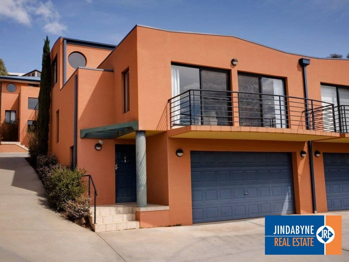 2 / 7 Penders Court, JINDABYNE NSW 2627, Jindabyne - Image 1