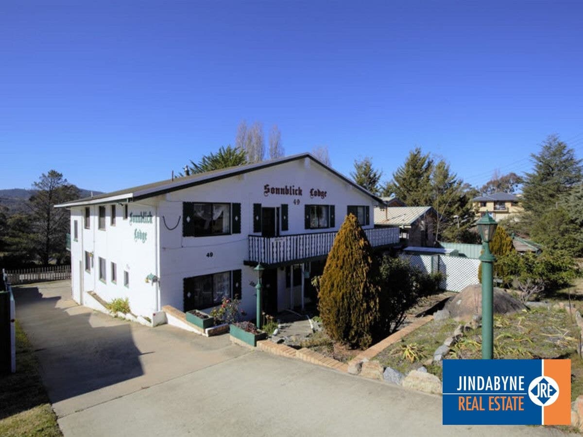 49 Gippsland Street, JINDABYNE NSW 2627, Jindabyne - Image 1