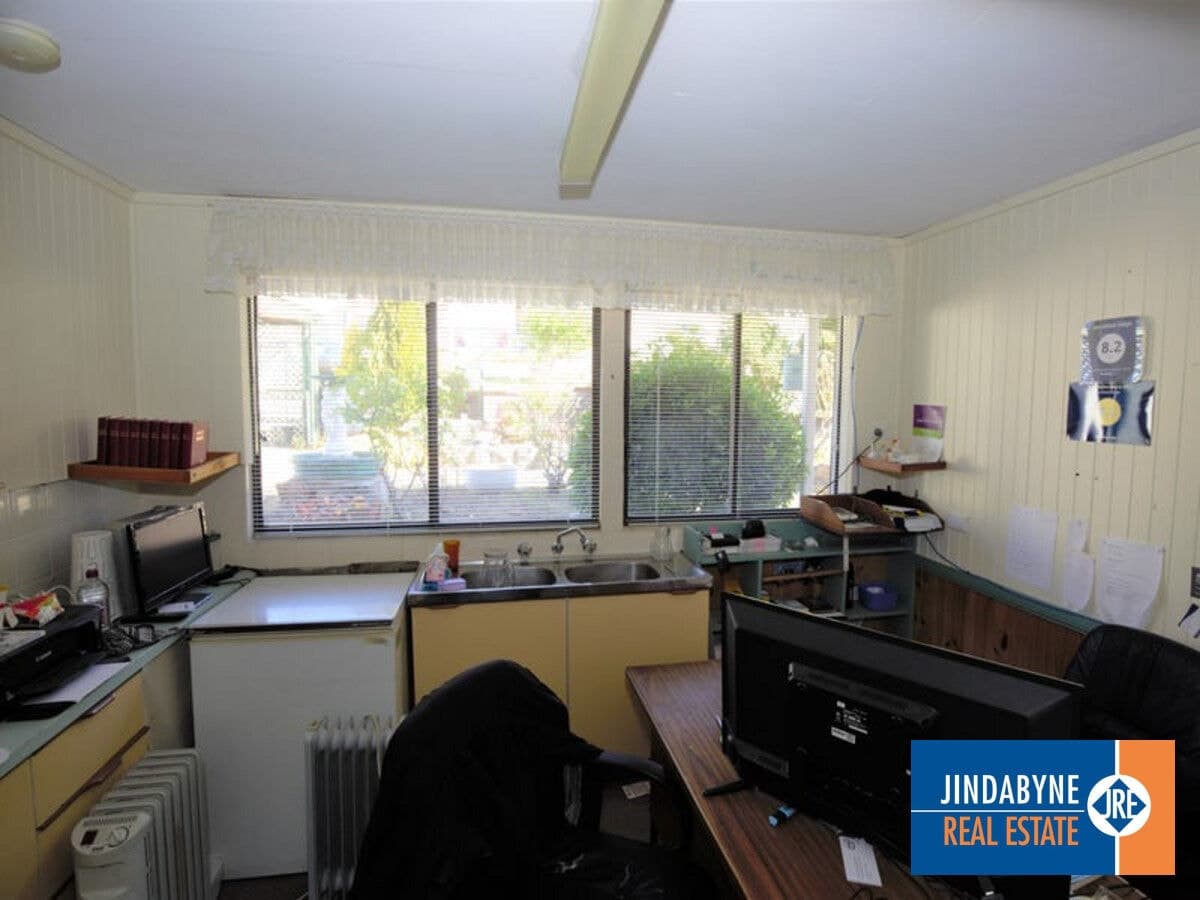 49 Gippsland Street, JINDABYNE NSW 2627, Jindabyne - Thumbnail 3