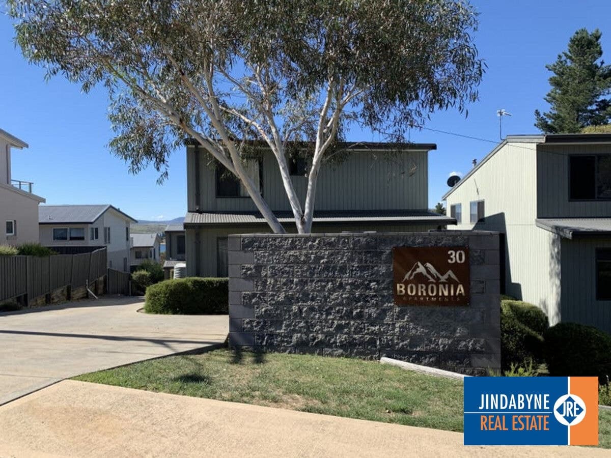 2 / 30 Nettin Circuit, JINDABYNE NSW 2627, Jindabyne - Image 1
