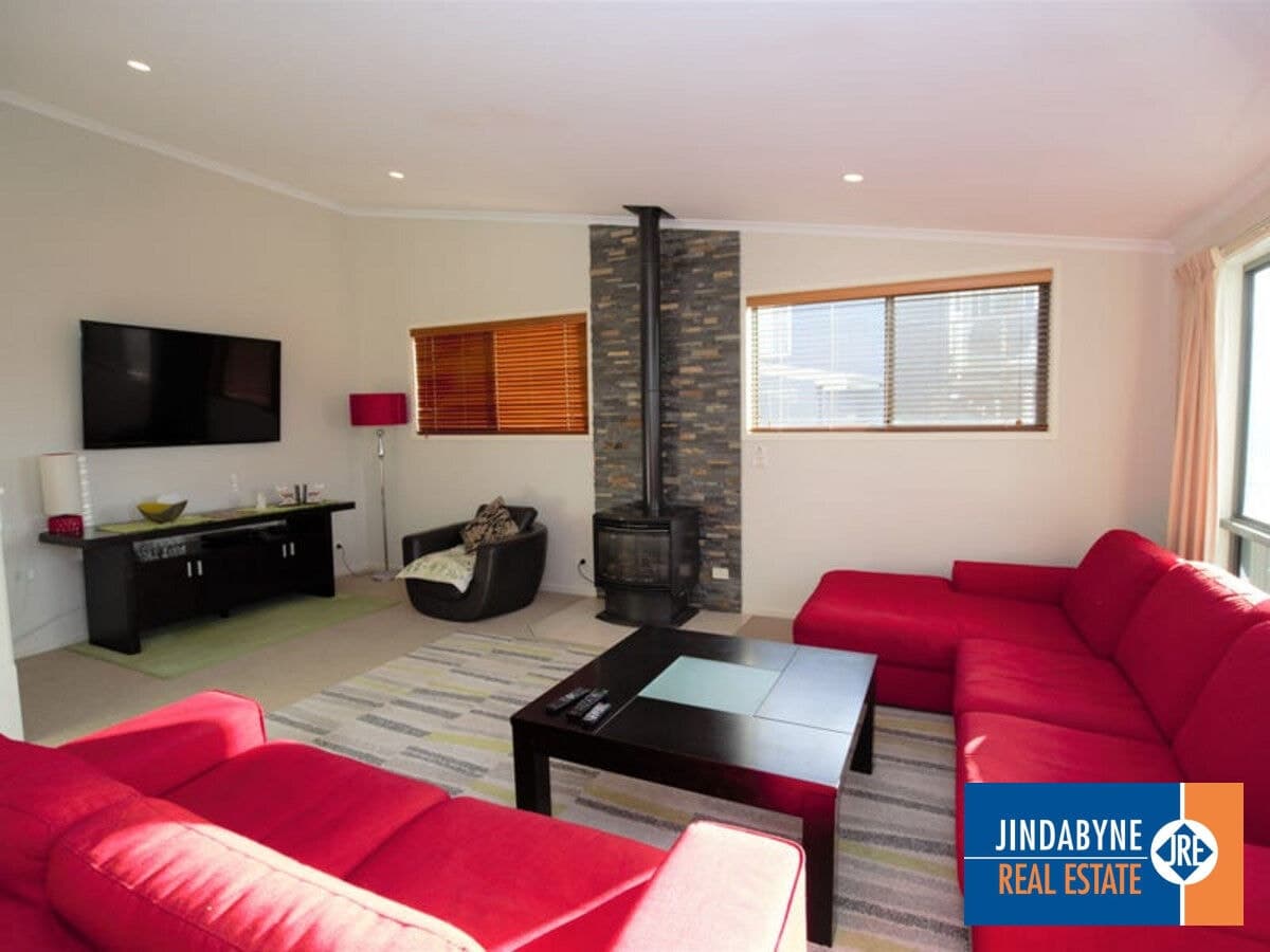 2 / 30 Nettin Circuit, JINDABYNE NSW 2627, Jindabyne - Thumbnail 4