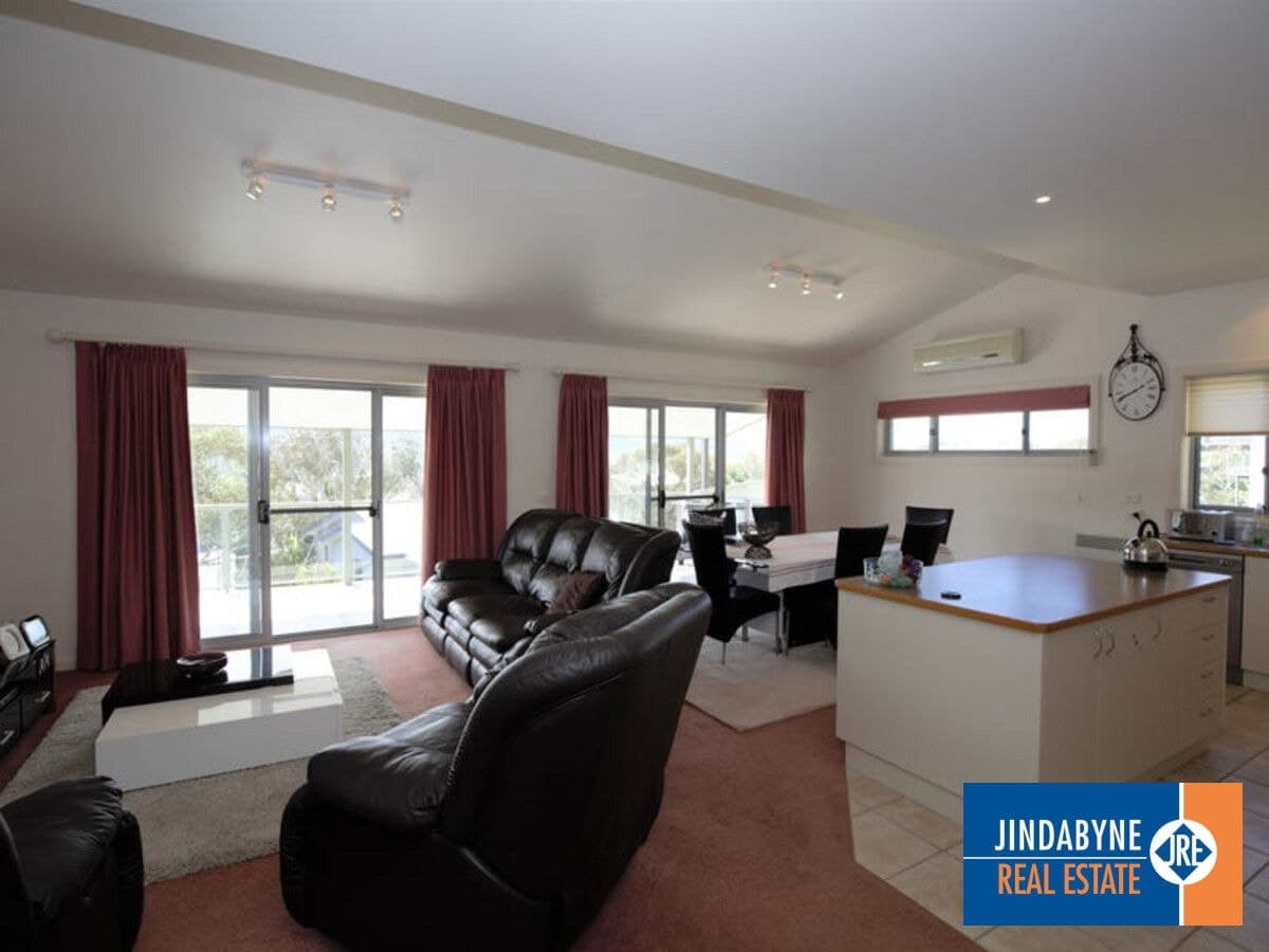 11 Reedys Cutting Road, JINDABYNE NSW 2627, Jindabyne - Thumbnail 2