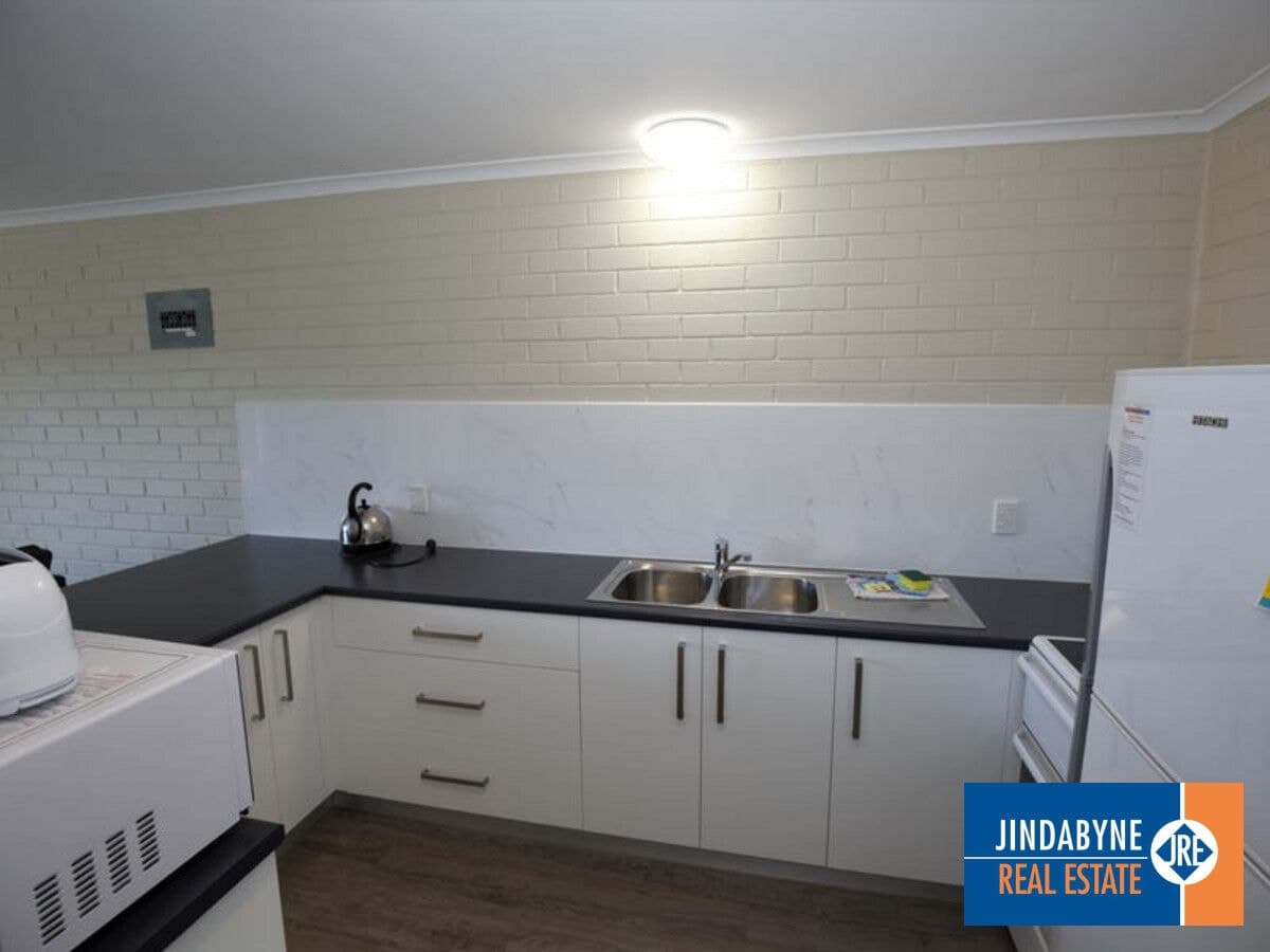 Unit 12 / 35 Clyde Street, JINDABYNE NSW 2627, Jindabyne - Thumbnail 3
