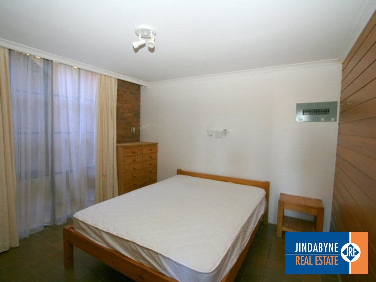 Unit 4 / 33 Clyde Street, JINDABYNE NSW 2627, Jindabyne - Thumbnail 6