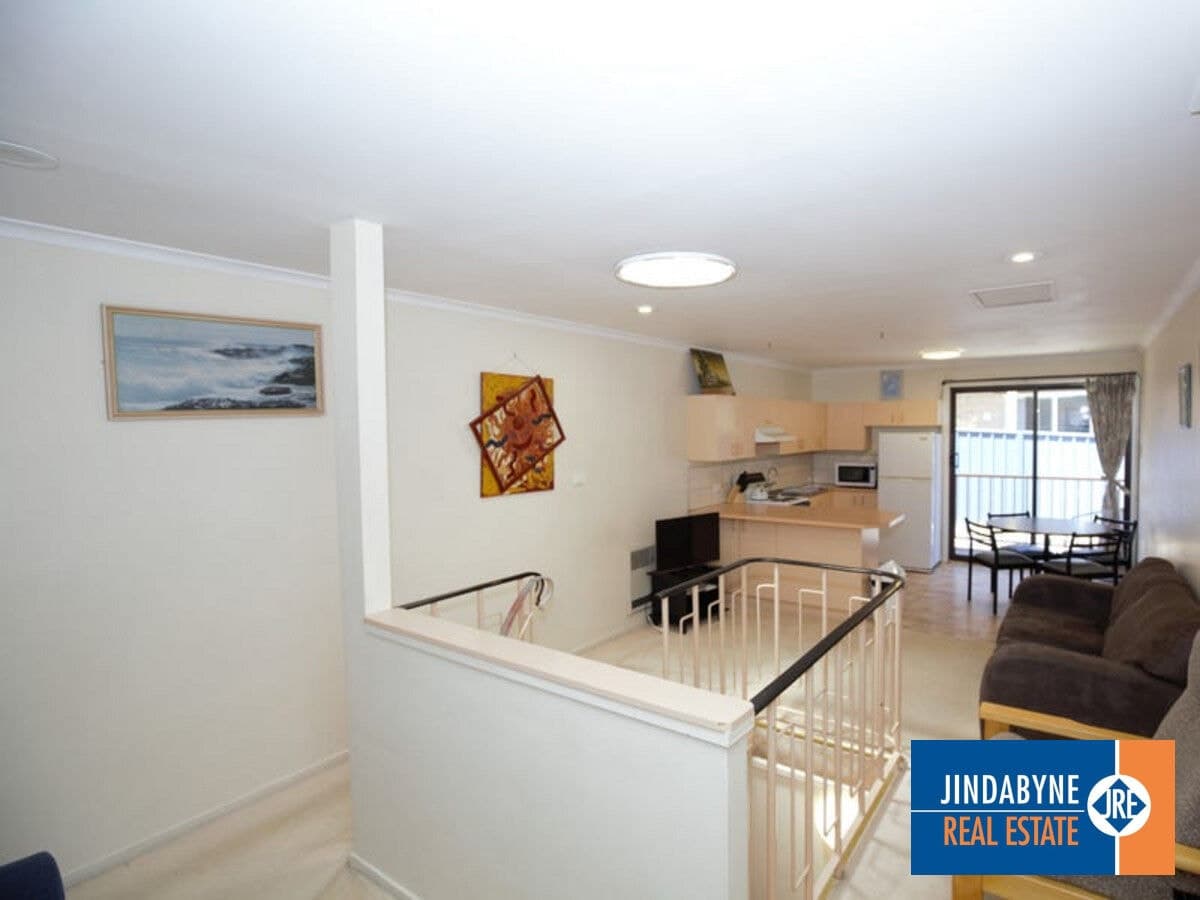 Unit 2 / 5 Kirwan Close, JINDABYNE NSW 2627, Jindabyne - Thumbnail 3