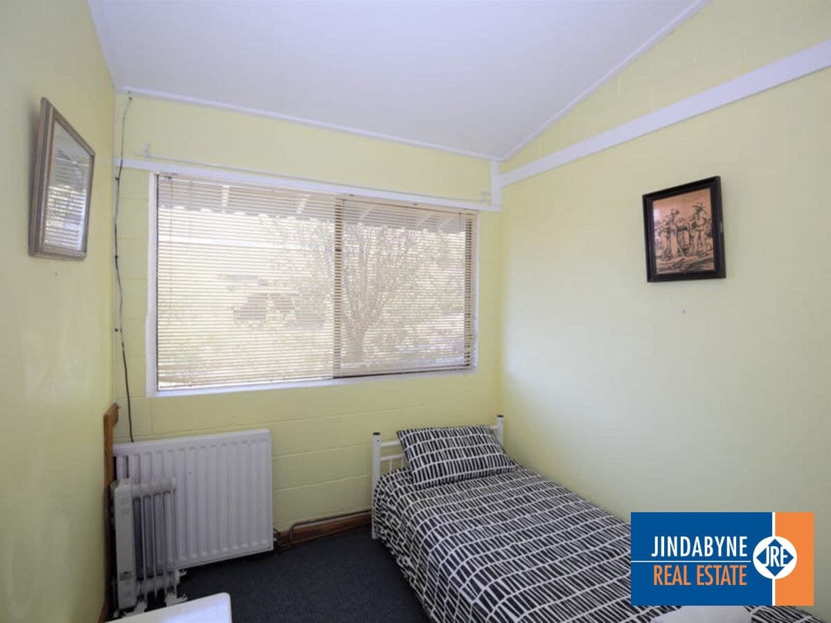42 Gippsland Street, JINDABYNE NSW 2627, Jindabyne - Thumbnail 2