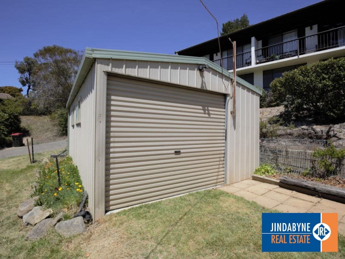 42 Gippsland Street, JINDABYNE NSW 2627, Jindabyne - Thumbnail 3