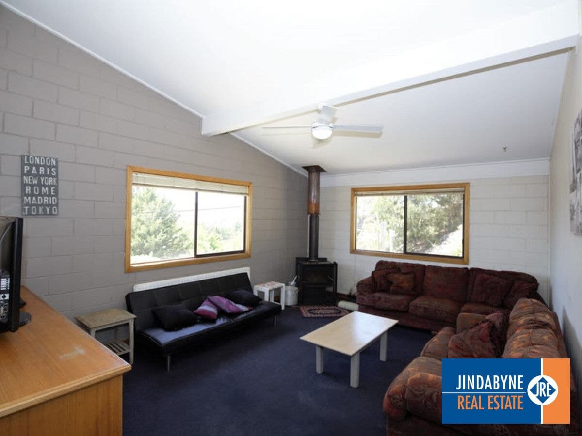 42 Gippsland Street, JINDABYNE NSW 2627, Jindabyne - Thumbnail 6