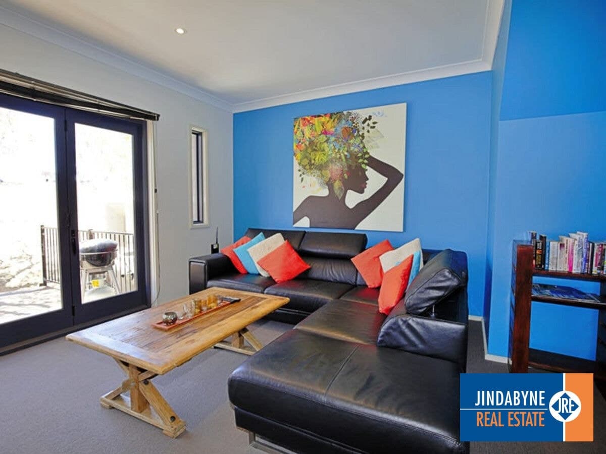 Unit 8 / 17 Kirwan Close, JINDABYNE NSW 2627, Jindabyne - Image 1
