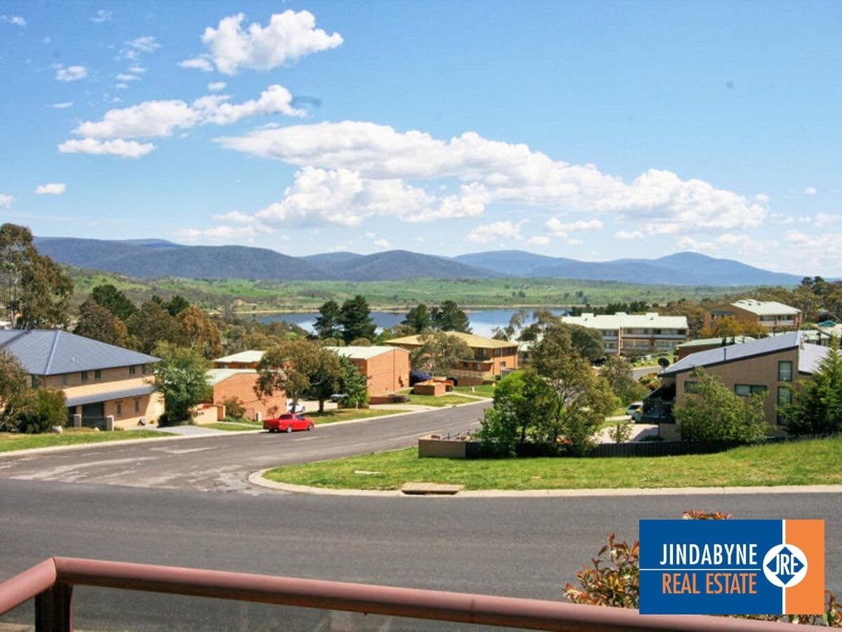 Unit 2 / 1 Penders Court, JINDABYNE NSW 2627, Jindabyne - Thumbnail 2