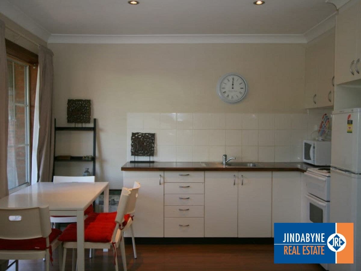 Unit 3 / 41 Cobbon Crescent, JINDABYNE NSW 2627, Jindabyne - Thumbnail 4