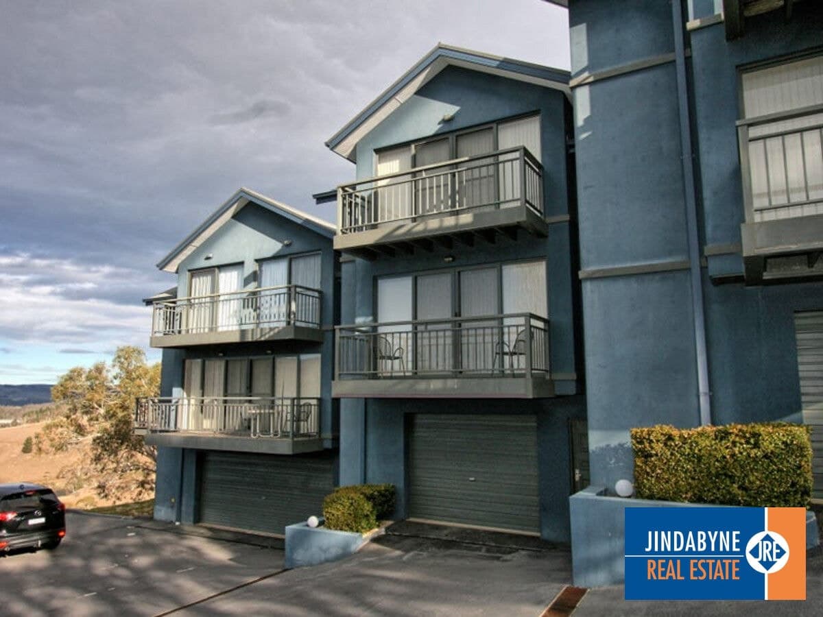 2 / 65 Gippsland Street, Jindabyne NSW 2627, Jindabyne - Image 1