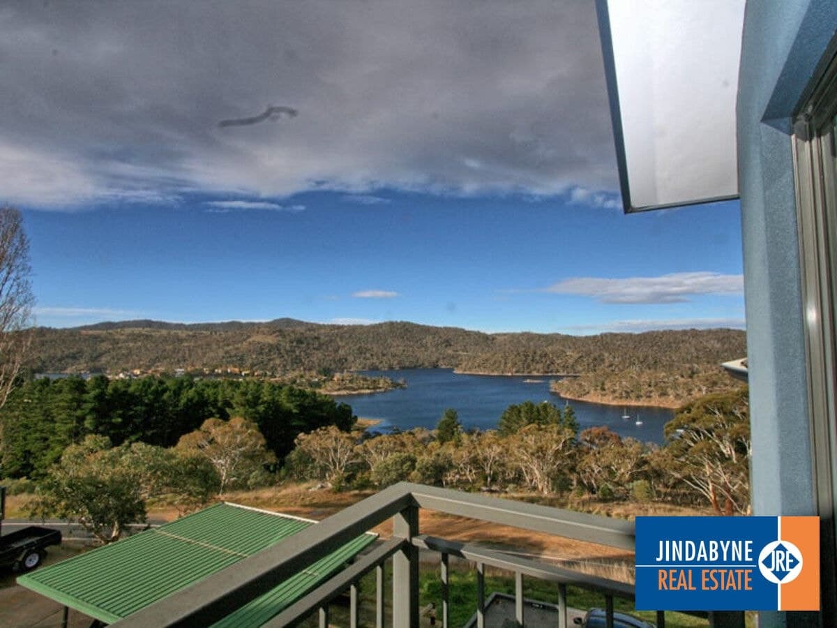 2 / 65 Gippsland Street, Jindabyne NSW 2627, Jindabyne - Thumbnail 2