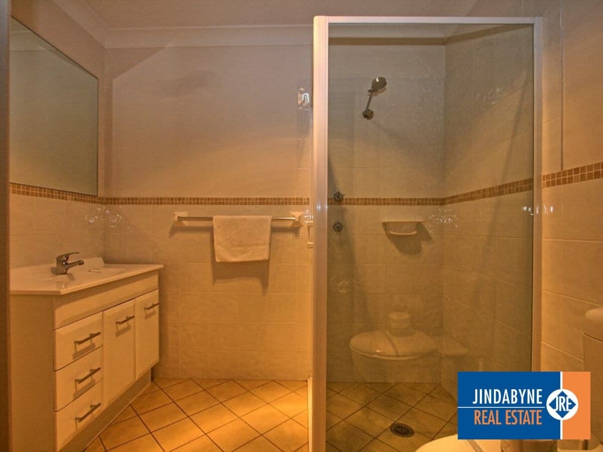 2 / 65 Gippsland Street, Jindabyne NSW 2627, Jindabyne - Thumbnail 7