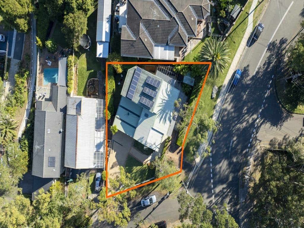 102 Grays Point Road, Grays Point - Thumbnail 2