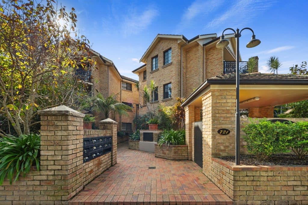 1/721-723 Kingsway, Gymea - Thumbnail 2
