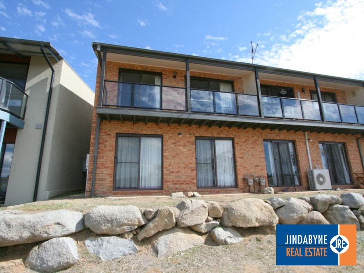Unit 10 / 15 Kirwan Close, JINDABYNE NSW 2627, Jindabyne - Image 1